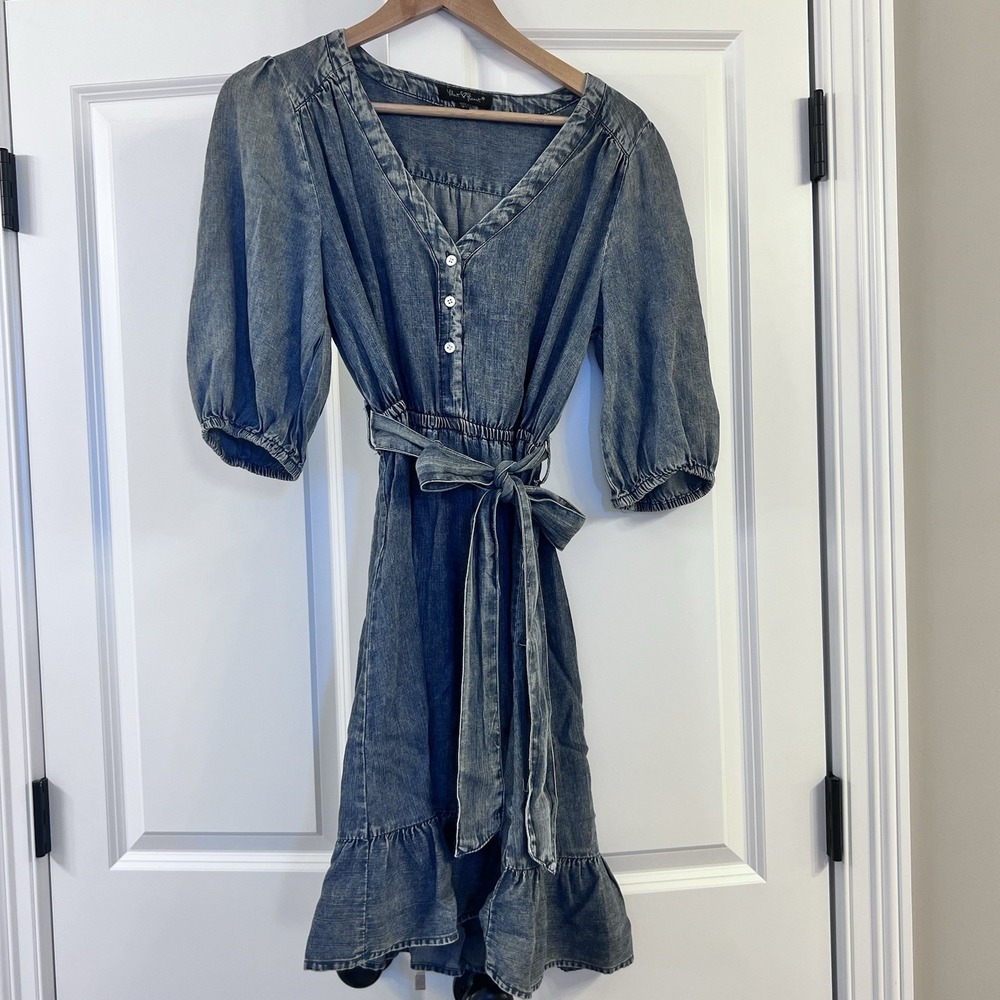 Velvet Heart Denim Blue Button Down Dress